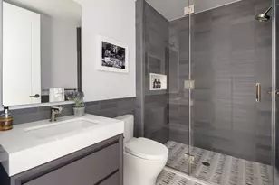 142 W 21st St, New York City, NY 10011 - Photo 24
