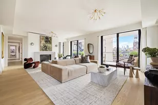142 W 21st St, New York City, NY 10011 - Photo 2