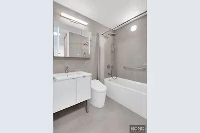 1 Irving Place #V16D, New York City, NY 10003 - Photo 8
