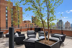 200 E 90th St, New York City, NY 10128 - Photo 10
