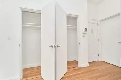 353 W 44th Street #1B, New York City, NY 10036 - Photo 6