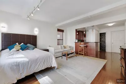 30 E 37th Street #6H, New York City, NY 10016 - Photo 2