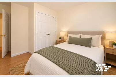 28-09 23rd Avenue, New York City, NY 11105 - Photo 18
