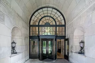 1088 Park Ave, New York City, NY 10128 - Photo 16
