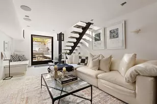 451 W 22nd St, New York, NY 10011 - Photo 2