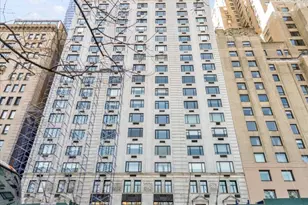 150 Central Park S, New York City, NY 10019 - Photo 12