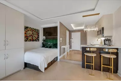 150 Central Park S #503, New York City, NY 10019 - Photo 4