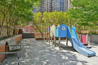 215 E 96th Street #27E, New York City, NY 10128 - Photo 10