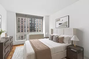 215 E 96th St, New York City, NY 10128 - Photo 4