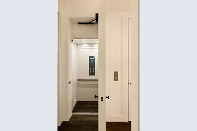23 Middagh Street, New York City, NY 11201 - Photo 18