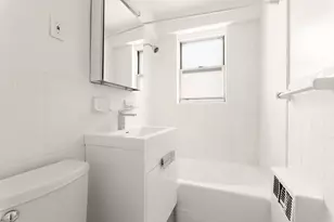 300 E 71st St, New York City, NY 10021 - Photo 6