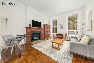 302 W 102nd St, New York, NY 10025 - Photo 2