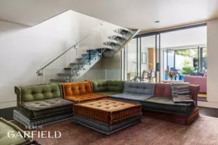 16 Sidney Pl, New York City, NY 11201 - Photo 2