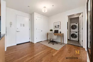 5-49 Borden Ave, New York City, NY 11101 - Photo 10