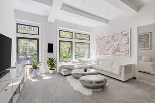 121 W 17th St, New York City, NY 10011 - Photo 2