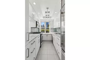 370 E 76th St, New York City, NY 10021 - Photo 6