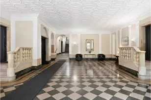 925 Union St, New York City, NY 11215 - Photo 2