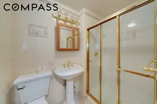 1575 64th St, New York City, NY 11219 - Photo 14