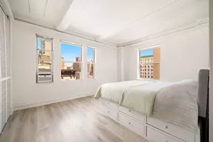 240 W 98th St, New York, NY 10025 - Photo 6
