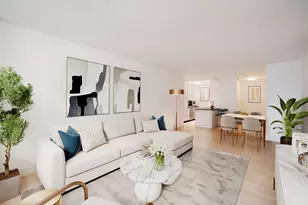 322 W 57th St, New York City, NY 10019 - Photo 4