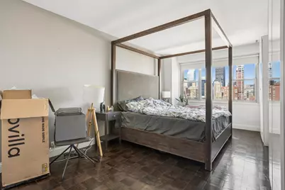 300 E 40th Street #31C, New York City, NY 10016 - Photo 10