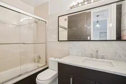 300 E 40th Street #31C, New York City, NY 10016 - Photo 12