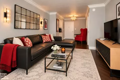 61 W 62nd Street #5A, New York, NY 10023 - Photo 4