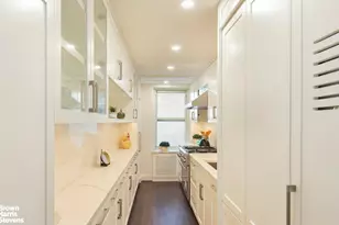 170 E 77th St, New York City, NY 10075 - Photo 4
