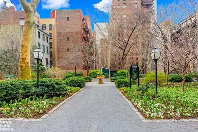 45 Tudor City Place #1501, New York City, NY 10017 - Photo 16