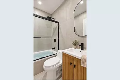 259 E 28th Street #2, Brooklyn, NY 11226 - Photo 4