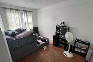 24-26 83rd St, New York City, NY 11370 - Photo 14
