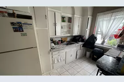 24-26 83rd Street, New York City, NY 11370 - Photo 8