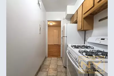 327 W 30th Street #7E, New York City, NY 10001 - Photo 4