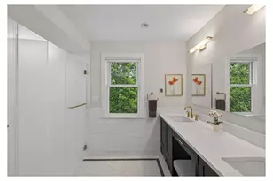 1601 11th Ave, Brooklyn, NY 11215 - Photo 6