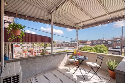 20-17 26th Street, New York City, NY 11105 - Photo 22