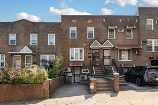 20-17 26th St, New York City, NY 11105 - Photo 1