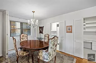 165 W 66th St, New York City, NY 10023 - Photo 8