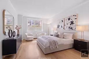 165 W 66th St, New York City, NY 10023 - Photo 4