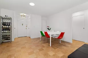 305 E 24th St, New York City, NY 10010 - Photo 6