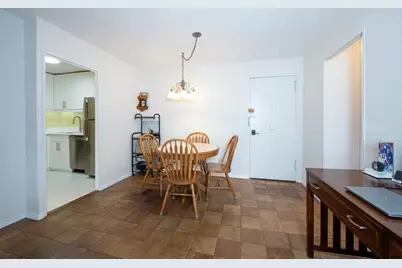 370 E 76th Street #B704, New York City, NY 10021 - Photo 4