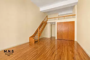 100 W 15th St, New York, NY 10011 - Photo 4