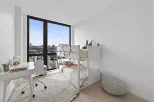 11-52 44th Dr, New York City, NY 11101 - Photo 6