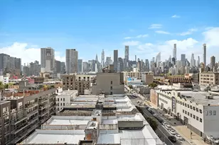 11-52 44th Dr, New York City, NY 11101 - Photo 10