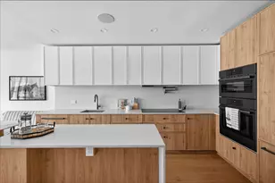 1110 Manhattan Ave, New York City, NY 11222 - Photo 2