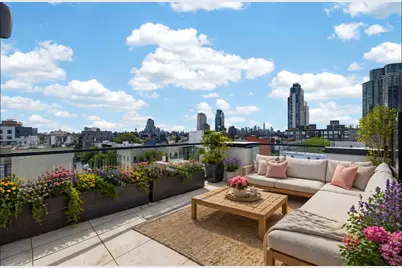 1110 Manhattan Avenue #2, New York City, NY 11222 - Photo 6