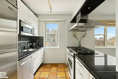 1175 York Avenue #16J, New York, NY 10065 - Photo 4