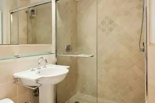 1175 York Ave, New York, NY 10065 - Photo 8