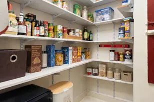 525 W 238th St, New York City, NY 10463 - Photo 8