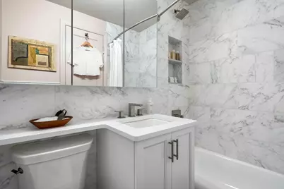 155 W 68th Street #607, New York, NY 10023 - Photo 8