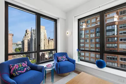 214 W 72nd Street #12, New York City, NY 10023 - Photo 2